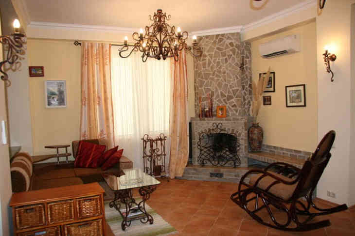 Kandalló kályhák otthonra és kertre: hogyan válasszunk és mire figyeljünk vásárláskor