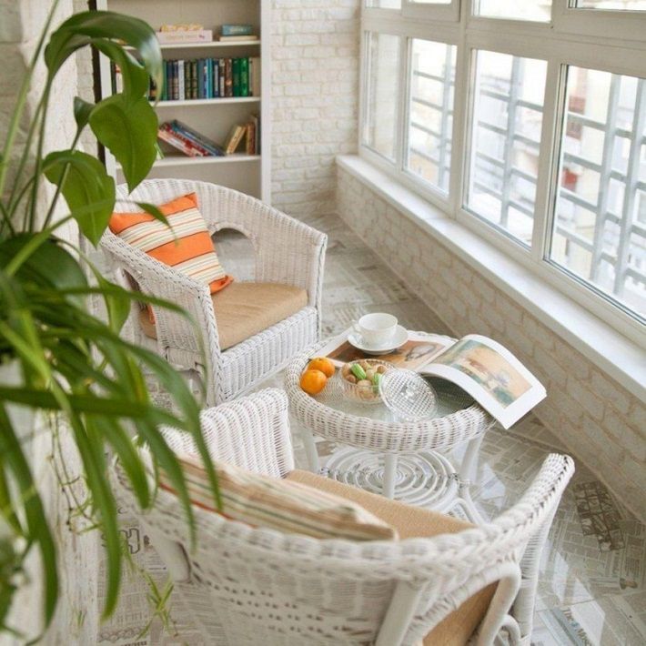 Hogyan díszítsünk egy loggiát Provence stílusban