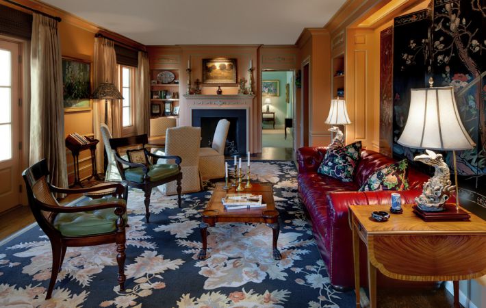 Hogyan készítsünk belső teret gyarmati stílusban