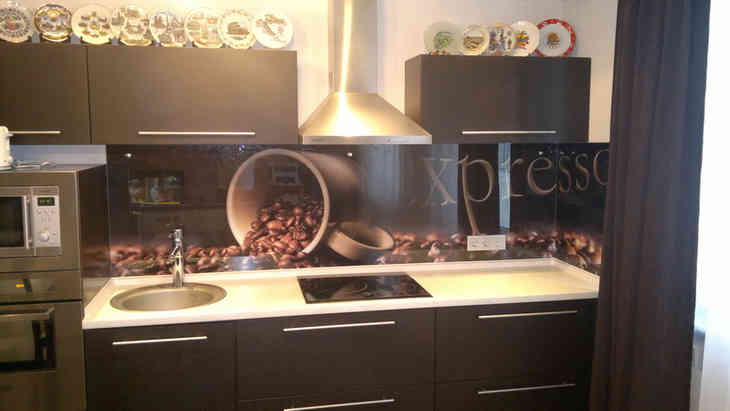 Hogyan válasszuk ki a megfelelő üveg konyhai kötényt