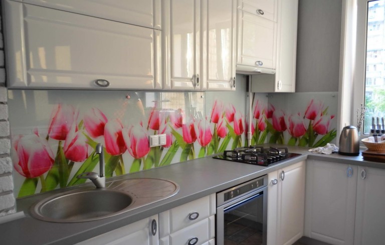 Hogyan válasszuk ki a megfelelő üveg konyhai kötényt