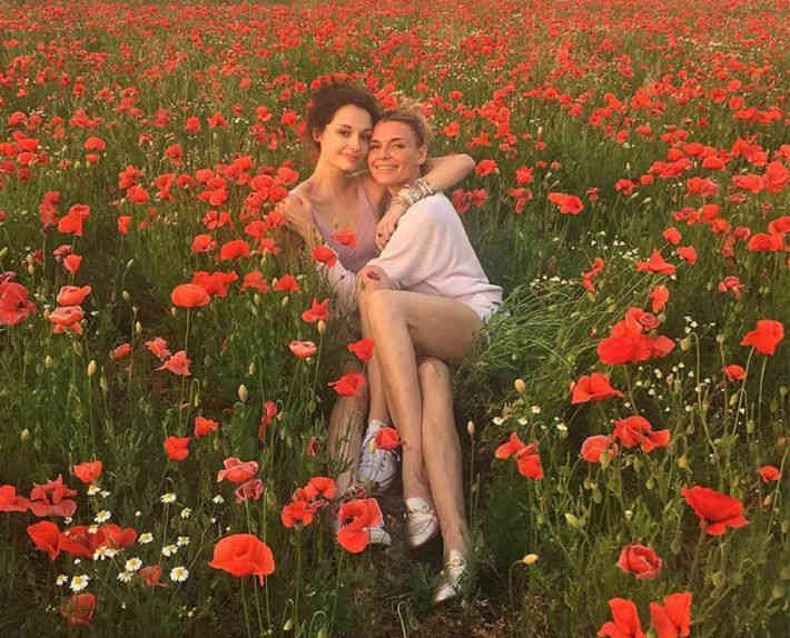 Lyubov Tolkalina tinédzser lánya neveléséről beszélt