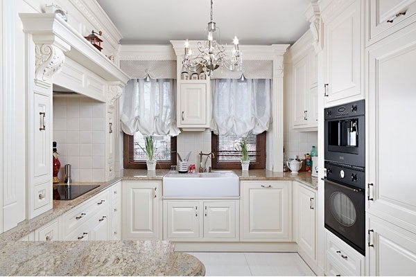 Angol stílusú konyhabelső