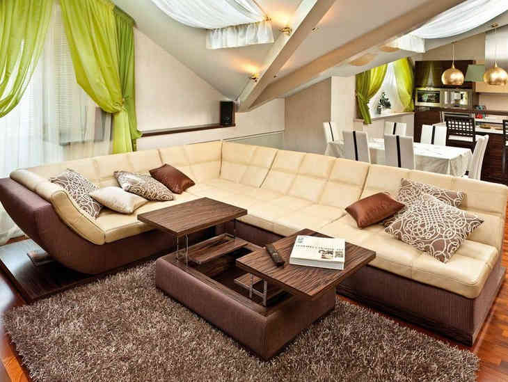 Kárpitozott bútorok kiválasztása a nappaliba