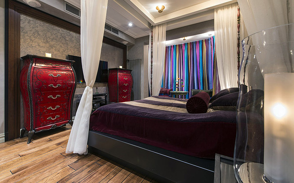 Ablak dekoráció a hálószobában