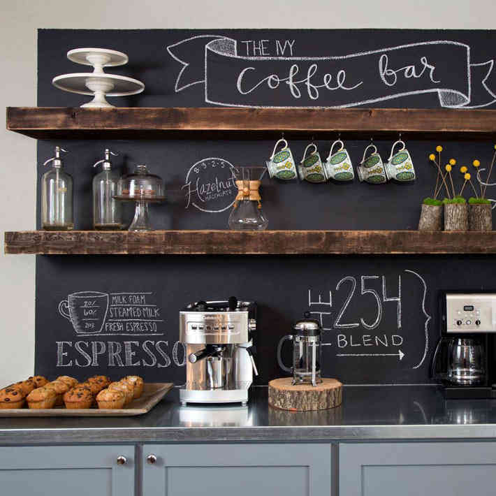 Palatábla a konyha belsejében (FOTÓ)