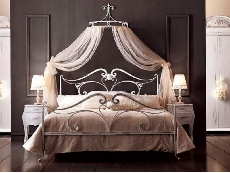 Kovácsolt ágyak a hálószobába (FOTÓK)
