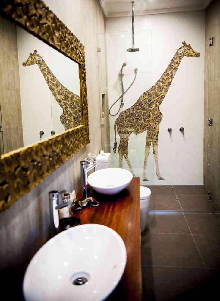 Ausztrál szálloda, ahol oroszlánokkal étkezhet (FOTÓK)