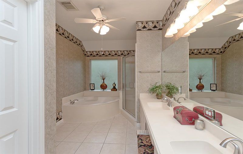 Tippek azoknak, akik hatalmas fürdőszobát rendeznek be