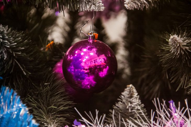 Labda a karácsonyfán