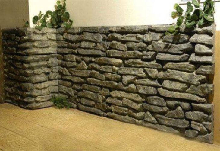 Műkő a folyosó belsejében (FOTÓ)