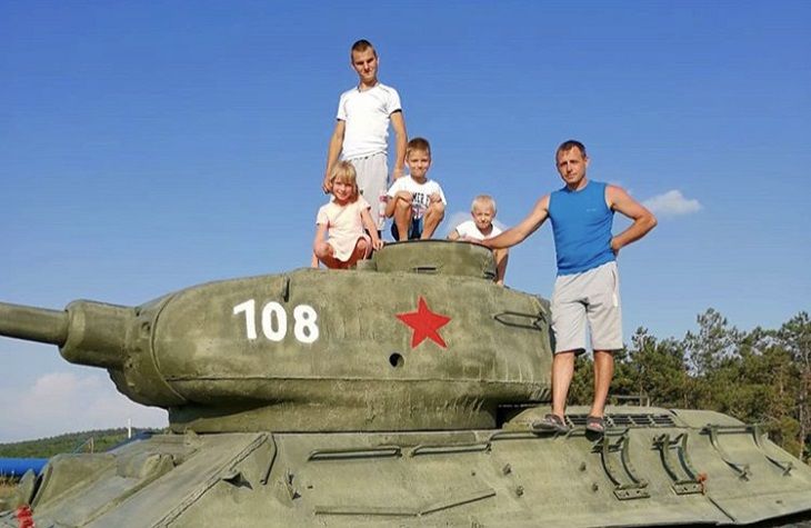 Egy sokgyermekes anya örökbefogadott gyermekei és agybénulásos gyermeke iránti szeretetéről beszél