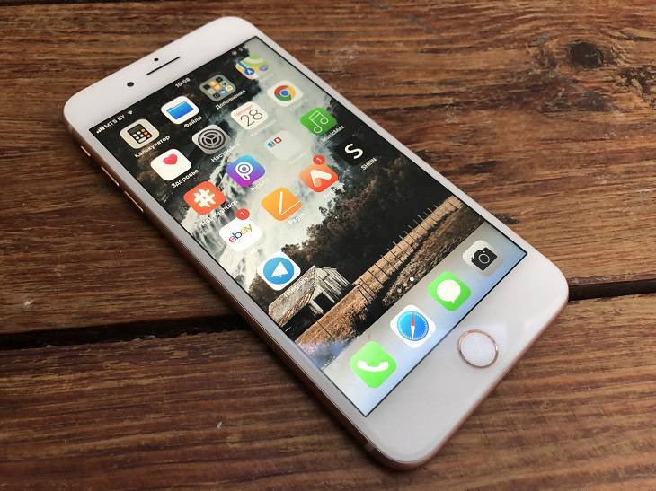 Elképesztő eset: egy nyugdíjas maga hívta fel a csalókat, és adta nekik a pénzét