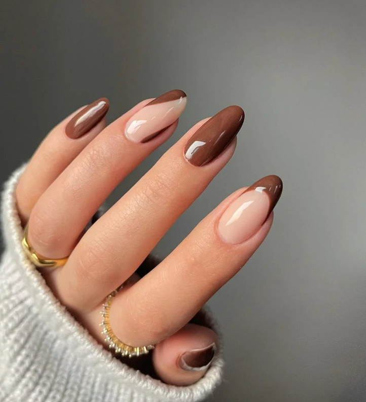 Forró csokoládé, jég Barbie és havas francia: hogyan néznek ki a 2023/2024-es téli manikűr fő trendjei (FOTÓ) - 2. fotó