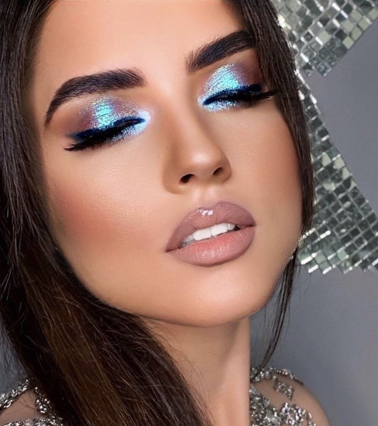 A legszebb smink a 2024-es újévre (FOTÓ) - 1. fotó