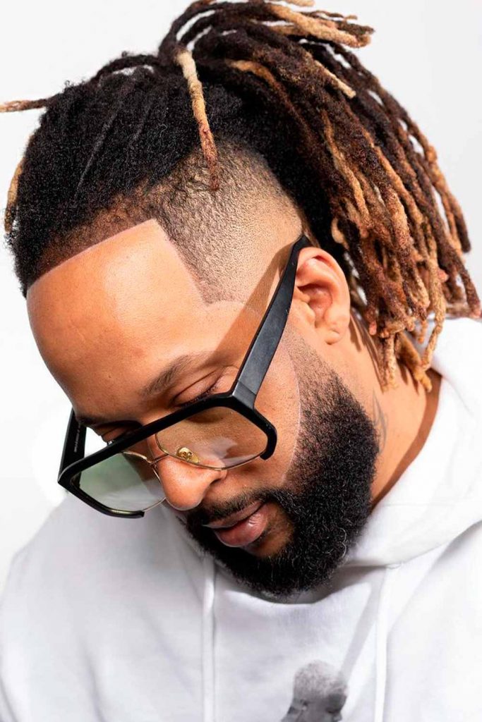 Vékony és rendezett raszta Undercut #raszta #raszta #zárak #raszta #dreadsmenSlim and Tidy raszta