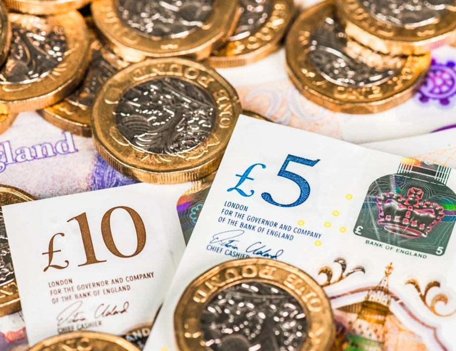 Font - lev. Mennyibe kerül ma, december 15-én egy angol font bolgár levához /valuta kalkulátor/