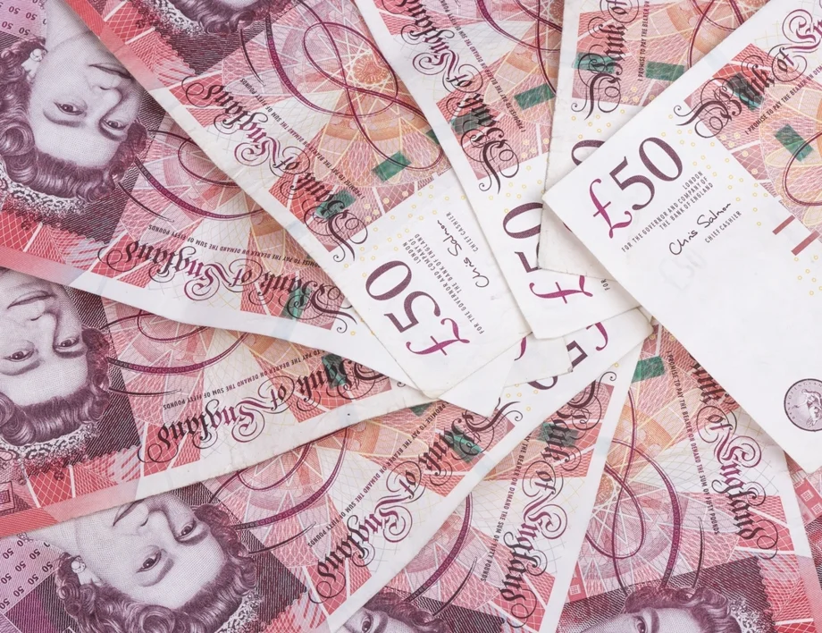 Font - lev. Mennyibe kerül ma, december 24-én egy angol font bolgár levához /valuta kalkulátor/