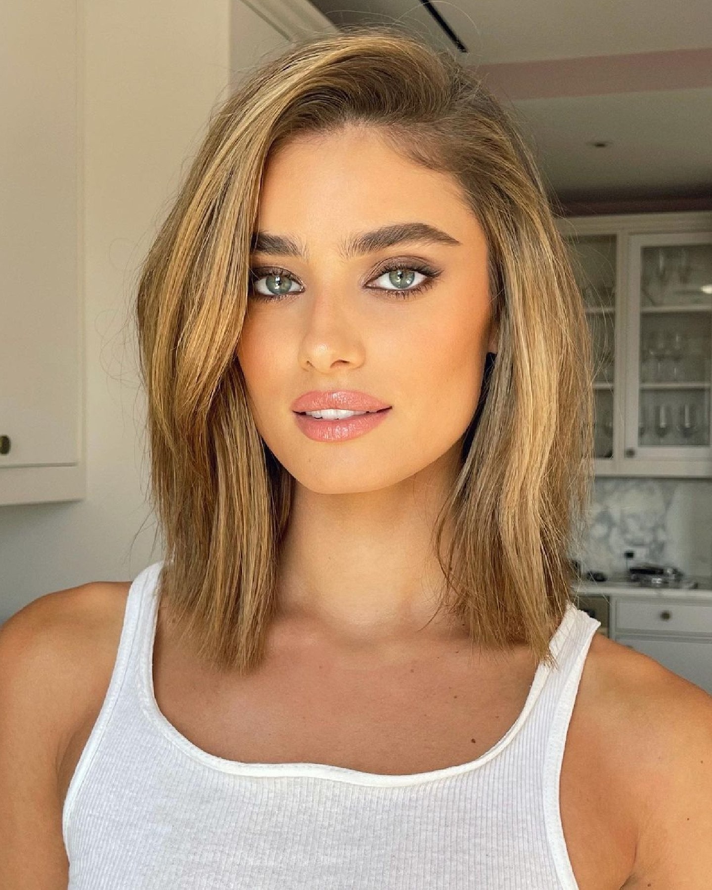 divatos szőke tincsek