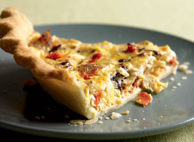 Vegetáriánus articsóka feta quiche