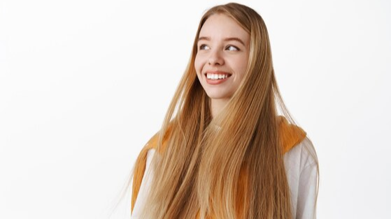 Mézes szőke illusztráció (Freepik/cookie_studio)