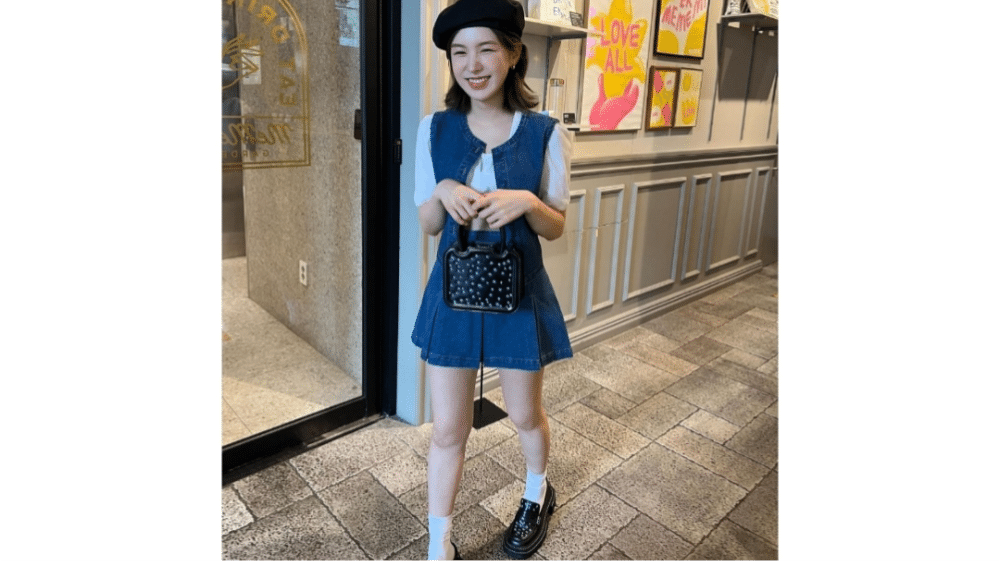 Wendy stílusú miniszoknya stílus (instagram.com/todayis_wendy)