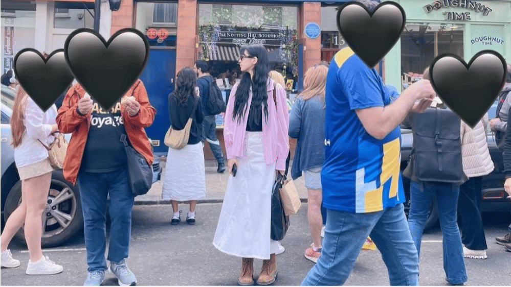 Suzy rózsaszín ruhák stílusötletei (instagram.com/skuukzky)