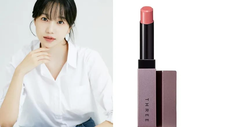Jo Yuri kipirult a THREE Arising Spirit Lip Glow rúzssal (instagram/@joyuri_offcl)