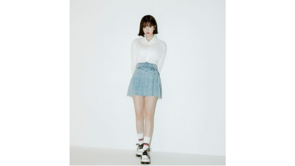 Eunha VIVIZ lányos stílusa (instagram.com/rlo.ldl)