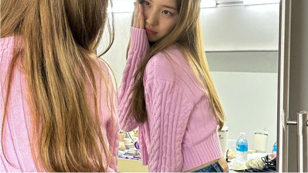 Suzy rózsaszín ruhák stílusötletei (instagram.com/skuukzky)