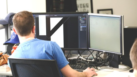 Kreatív notebook csonk illusztráció (Pixabay.com/StartupStockPhotos)