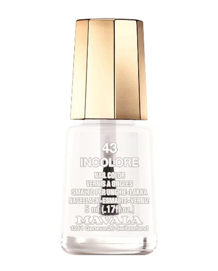 Minimalista manikűr, tiszta köröm